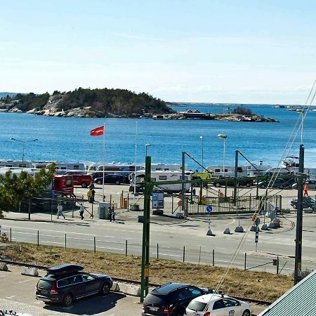 5 Person Holiday Home In Str Mstad Strömstad Exteriör bild
