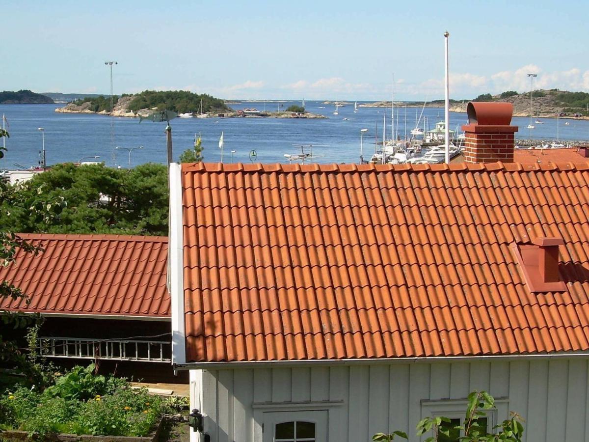 5 Person Holiday Home In Str Mstad Strömstad Rum bild