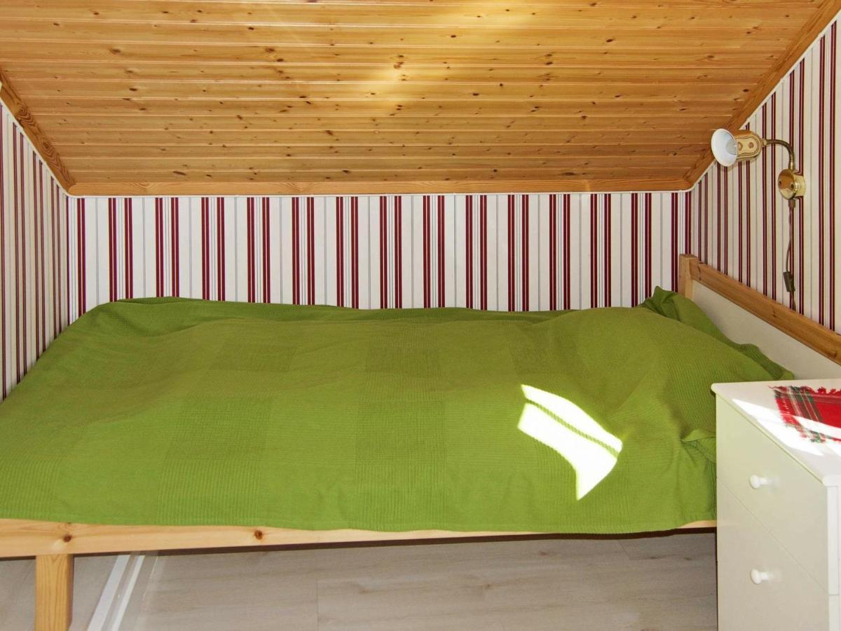 5 Person Holiday Home In Str Mstad Strömstad Rum bild